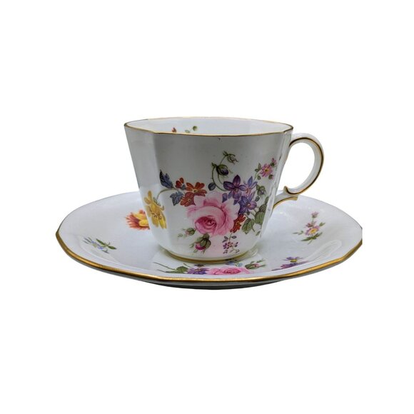 VTG Royal Crown Derby "Derby Posies" Bone China Floral Tea Cup and Saucer 1940 - Picture 1 of 6